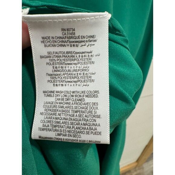 BCBGMAXAZRIA Kristi Dress in Light Kelly Green Small - Picture 4 of 8